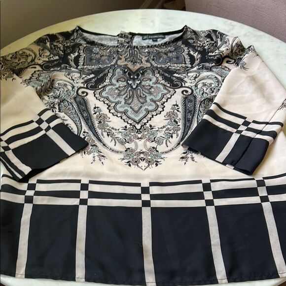 Adrianna Papell Black and Cream paisley Boxy Blouse XS - Picture 1 of 6
